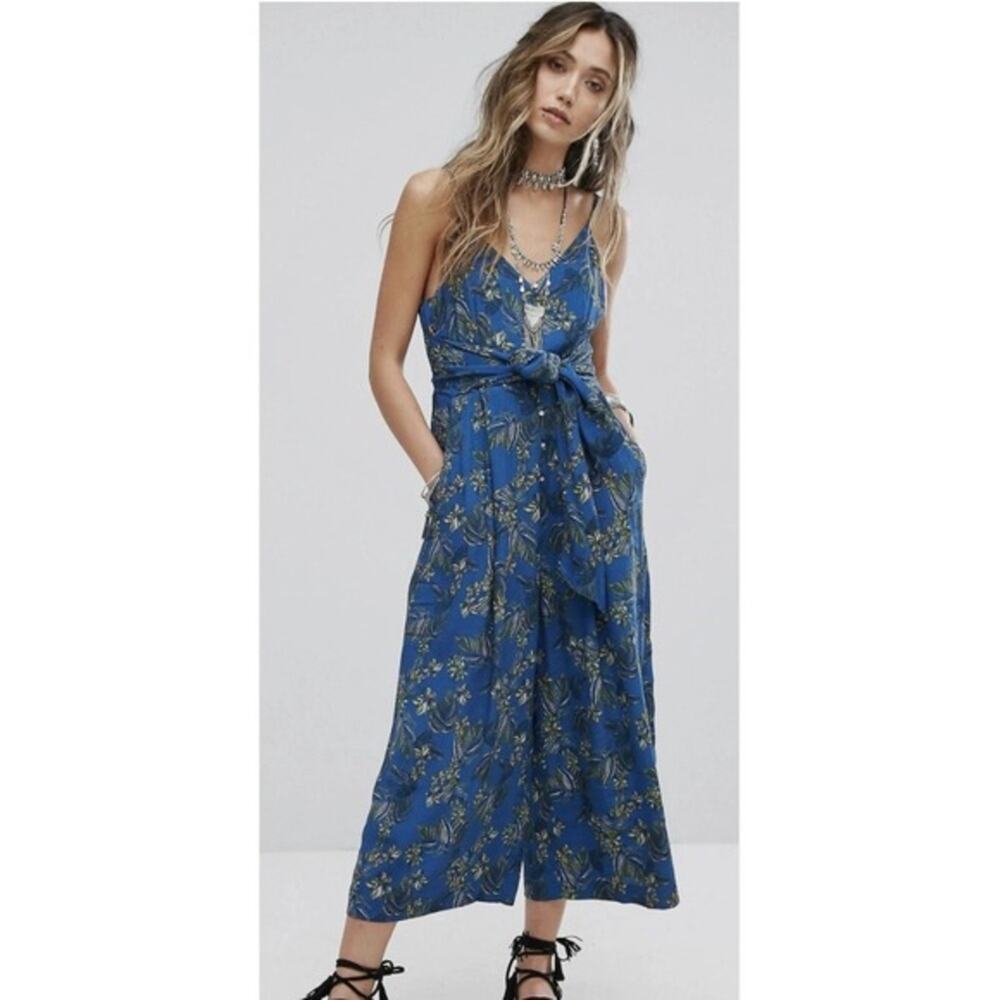 Free People Blue Tropical Floral Button Front Wide Leg Jumpsuit Womens 0